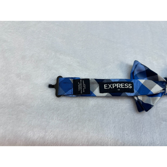 Express Men's Adjustable Bow Tie - Picture 4 of 5